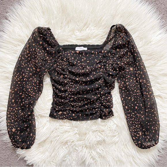 All in Favor Black and Orange Square-neck Ruched Top - Picture 4 of 10